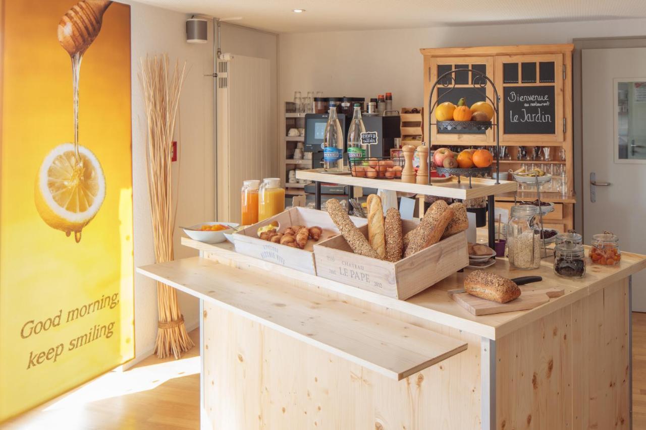 Le Domaine Hotel Villars-Sur-Glane Bagian luar foto
