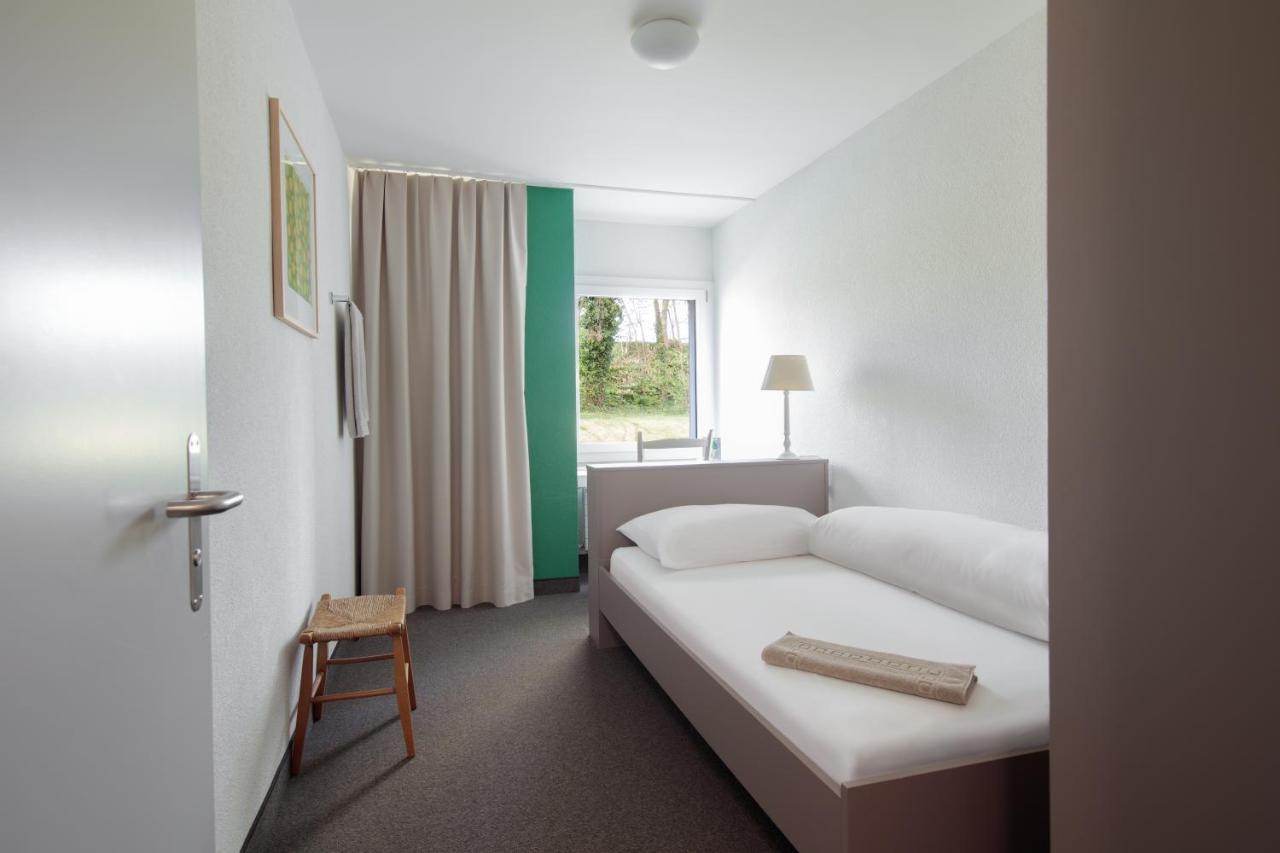 Le Domaine Hotel Villars-Sur-Glane Bagian luar foto