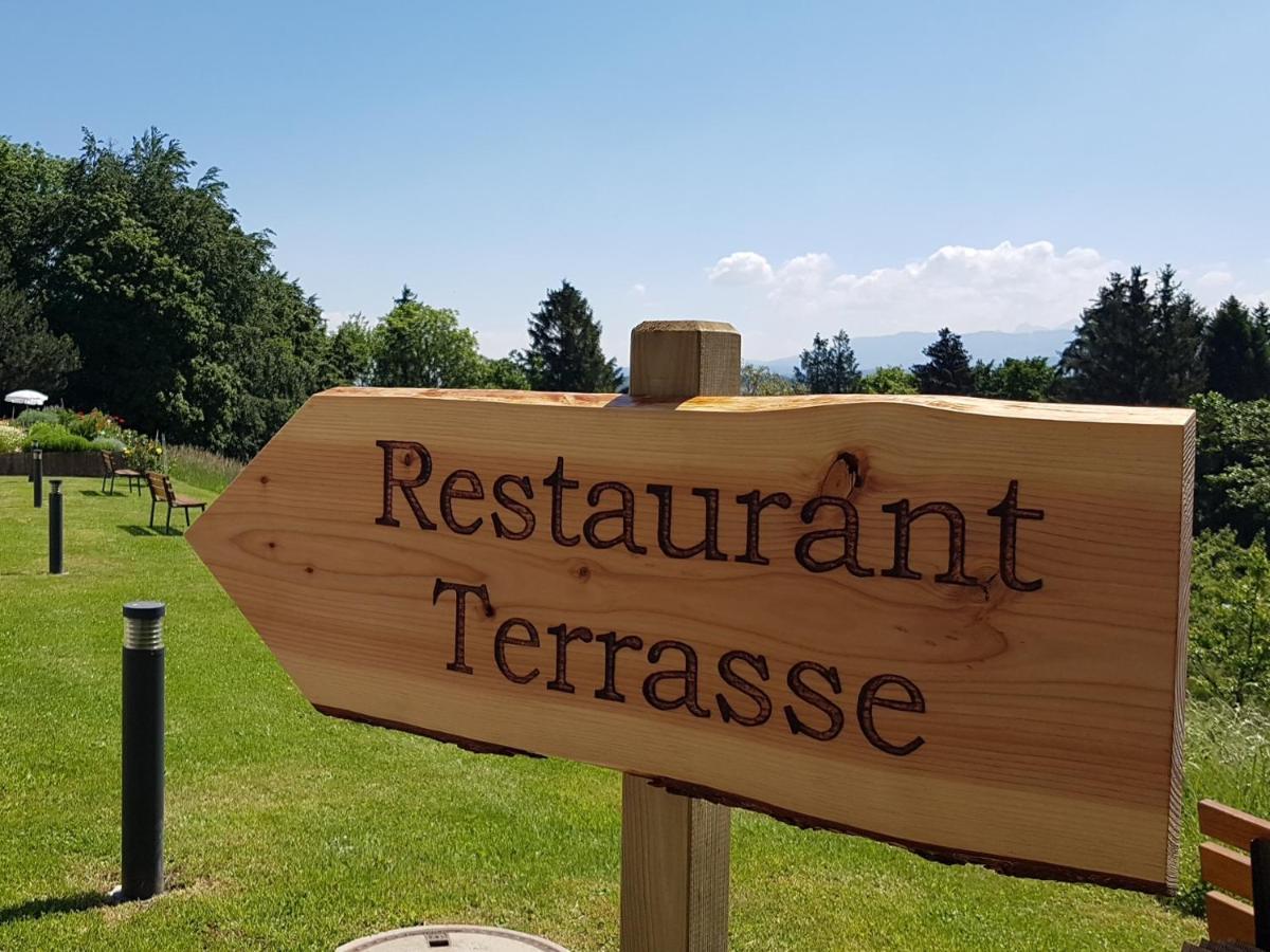 Le Domaine Hotel Villars-Sur-Glane Bagian luar foto